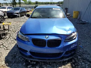 2017 BMW M2 z VIN WBA2G1C5XHV638902, wystawiony jako Copart lot #49733554 z przebiegiem 65 929 mil mil oraz Szkoda całkowita • Salvage title. Historia ofert i sprzedaży dostępna na DreamBid. Obrazek 5.