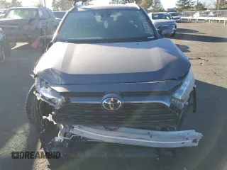 2021 Toyota RAV4 LE with VIN 2T3G1RFV9MC246602, listed as a Copart auction lot 86204174 with 42,485 mi miles and Salvage Title. Bid and sale history available at carsss.com. Image 5.