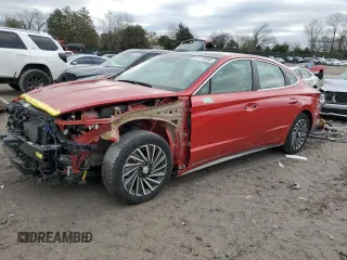 2021 Hyundai Sonata Hybrid Limited with VIN KMHL54JJ7MA022716, listed as a Copart auction lot 81115654 with 62,978 mi miles and Clean Title. Bid and sale history available at carsss.com. Image 1.