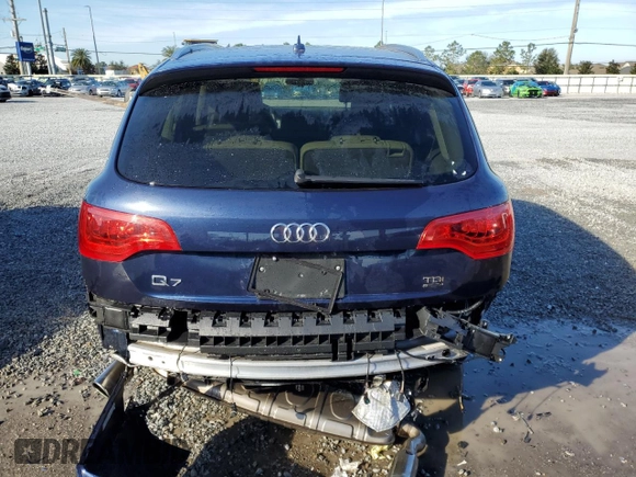 2013 Audi Q7 3.0L TDI Premium Plus with VIN WA1LMAFEXDD014975, listed as a Copart auction lot 83633844 with 51,047 mi miles and Salvage Title. Bid and sale history available at carsss.com. Image 6.