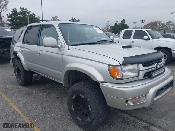 2001 Toyota 4Runner SR5 with VIN JT3HN86R910341766, listed as a IAAI auction lot 41893718 with 247,853 mi miles. Bid and sale history available at carsss.com. Image 1.