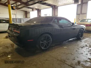 2019 Dodge Challenger R/T Scat Pack z VIN 2C3CDZFJ0KH691443, wystawiony jako Copart lot #48391895 z przebiegiem 64 972 mil mil oraz Szkoda całkowita • Salvage title. Historia ofert i sprzedaży dostępna na DreamBid. Obrazek 3.