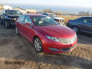 2014 Lincoln MKZ with VIN 3LN6L2G98ER834523, listed as a IAAI auction lot 41779349 with 191,355 mi miles. Bid and sale history available at carsss.com. Image 1.