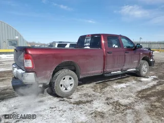 2022 Ram 2500 Tradesman with VIN 3C6UR5HJ8NG183014, listed as a Copart auction lot 45980135 with 67,573 mi miles and Salvage Title. Bid and sale history available at carsss.com. Image 3.