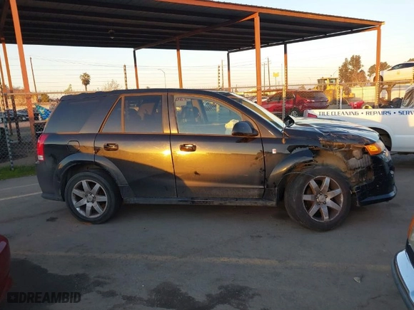 2005 Saturn VUE with VIN 5GZCZ53495S859628, listed as a IAAI auction lot 41261997 with 124,561 mi miles. Bid and sale history available at carsss.com. Image 13.