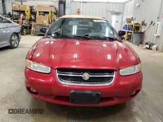 1996 Chrysler Sebring z VIN 3C3EL45X7TT267559, wystawiony jako Copart lot #56020395 z przebiegiem 66 026 mil mil oraz Tytuł czysty. Historia ofert i sprzedaży dostępna na DreamBid. Obrazek 5.