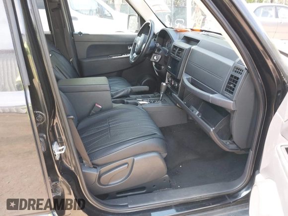 2011 Jeep Liberty Sport 70th Anniversary with VIN 1J4PN2GK9BW571404, listed as a IAAI auction lot 42112011 with 159,020 mi miles and . Bid and sale history available at DreamBid. Image 5.