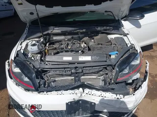 2017 Volkswagen GTI S z VIN 3VW447AU4HM038577, wystawiony jako IAAI lot #41990490 z przebiegiem 100 792 mil mil oraz . Historia ofert i sprzedaży dostępna na DreamBid. Obrazek 10.
