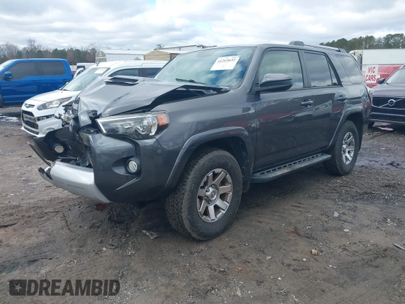 2014 Toyota 4Runner Limited with VIN JTEBU5JR4E5162629, listed as a IAAI auction lot 41265652 with 152,961 mi miles. Bid and sale history available at carsss.com. Image 19.