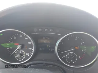 2008 Mercedes-Benz M 350 z VIN 4JGBB86E68A413949, wystawiony jako IAAI lot #42452820 z przebiegiem 145 765 mil mil oraz . Historia ofert i sprzedaży dostępna na DreamBid. Obrazek 7.