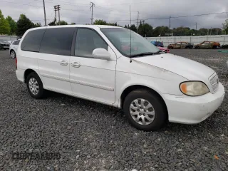 2004 Kia Sedona LX with VIN KNDUP131346544101, listed as a Copart auction lot 72207784 with 0 mi miles and Salvage Title. Bid and sale history available at carsss.com. Image 4.