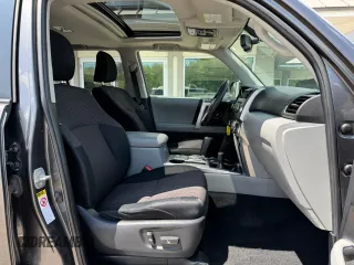 2010 Toyota 4Runner Trail с VIN JTEBU5JR2A5028180, выставлен на аукционе Copart как лот 59532785 с пробегом 249 890 миль миль и Чистый • Clean title. История ставок и продаж доступна на DreamBid. Изображение 5.