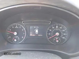 2019 Kia Sorento L with VIN 5XYPG4A3XKG511934, listed as a IAAI auction lot 41784749 with 93,209 mi miles. Bid and sale history available at carsss.com. Image 7.
