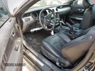 2019 Ford Mustang GT z VIN 1FA6P8CF6K5152848, wystawiony jako Copart lot #57571295 z przebiegiem 57 395 mil mil oraz Szkody całkowita. Historia ofert i sprzedaży dostępna na DreamBid. Obrazek 8.