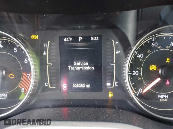2014 Jeep Cherokee Latitude with VIN 1C4PJMCS9EW122196, listed as a IAAI auction lot 41649757 with 205,363 mi miles and . Bid and sale history available at DreamBid. Image 15.