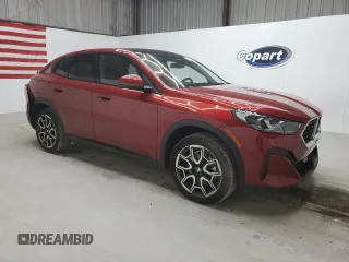 2025 BMW X2 xDrive28i with VIN WBX63GM0XS5036257, listed as a Copart auction lot 89159445 with 4,215 mi miles and Clean Title. Bid and sale history available at carsss.com. Image 4.