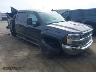 2016 Chevrolet Silverado 1500 LT with VIN 3GCUKREC7GG164225, listed as a IAAI auction lot 40288348 with 162,672 mi miles. Bid and sale history available at carsss.com. Image 1.