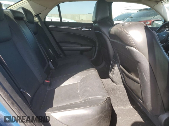 2022 Chrysler 300 Touring L with VIN 2C3CCADG7NH162975, listed as a Copart auction lot 52186545 with 67,522 mi miles and Salvage Title. Bid and sale history available at DreamBid. Image 10.