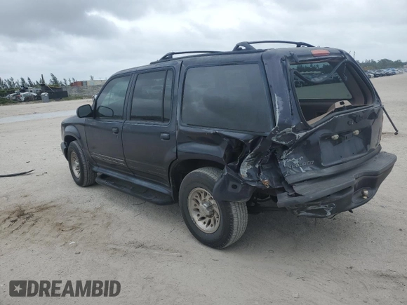 2000 Ford Explorer XLS z VIN 1FMZU62X4YZB47949, wystawiony jako Copart lot #82259804 z przebiegiem 127 673 mil mil oraz Nie do naprawy • Non repairable. Historia ofert i sprzedaży dostępna na DreamBid. Obrazek 2.