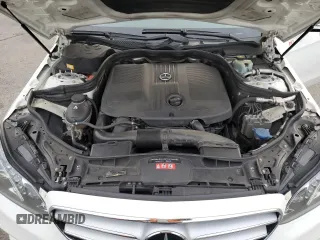 2014 Mercedes-Benz E-Class E 250 BlueTEC Luxury with VIN WDDHF0EB9EA943376, listed as a Copart auction lot 82695654 with 185,193 mi miles and Salvage Title. Bid and sale history available at carsss.com. Image 12.