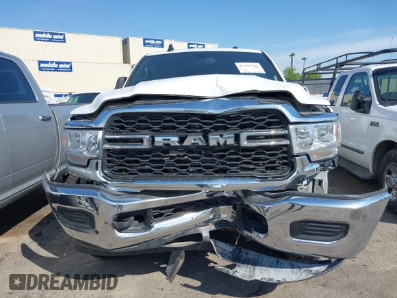 2024 Ram 2500 Tradesman with VIN 3C6UR5CL3RG226527, listed as a IAAI auction lot 41791224 with 44,589 mi miles. Bid and sale history available at carsss.com. Image 12.