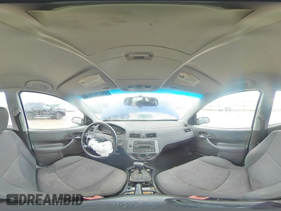 2005 Ford Focus S with VIN 3FAFP37N35R156460, listed as a Copart auction lot 58781635 with 231,066 mi miles and Salvage title. Bid and sale history available at DreamBid. Image 15.