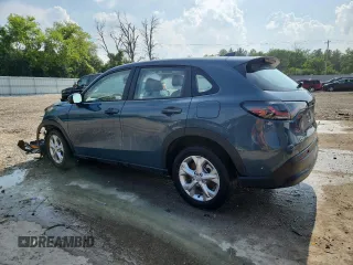 2023 Honda HR-V LX with VIN 3CZRZ2H31PM745770, listed as a Copart auction lot 62567235 with 29,420 mi miles and Salvage title. Bid and sale history available at DreamBid. Image 2.