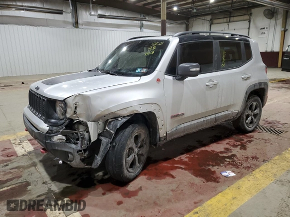 2021 Jeep Renegade Trailhawk z VIN ZACNJDC16MPM23404, wystawiony jako Copart lot #86534924 z przebiegiem 43 849 mil mil oraz Szkoda całkowita • Salvage title. Historia ofert i sprzedaży dostępna na DreamBid. Obrazek 1.
