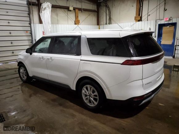 2023 Kia Carnival LX with VIN KNDNB4H39P6263374, listed as a Copart auction lot 78901444 with 43,261 mi miles and Clean Title. Bid and sale history available at carsss.com. Image 2.