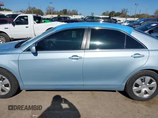2009 Toyota Camry z VIN 4T1BE46K29U867007, wystawiony jako IAAI lot #41229889 z przebiegiem 183 366 mil mil oraz . Historia ofert i sprzedaży dostępna na DreamBid. Obrazek 14.