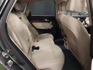 2022 Audi Q5 S line Premium with VIN WA1GAAFY8N2081365, listed as a IAAI auction lot 41630360 with 21,134 mi miles and . Bid and sale history available at DreamBid. Image 8.