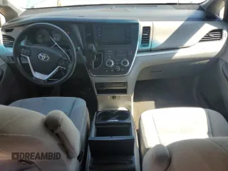 2017 Toyota Sienna LE Auto Access Seat with VIN 5TDKZ3DC5HS798928, listed as a Copart auction lot 50692595 with 282,158 mi miles and Salvage Title. Bid and sale history available at carsss.com. Image 8.