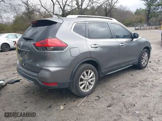 2017 Nissan Rogue SL with VIN 5N1AT2MT7HC863864, listed as a IAAI auction lot 41257835 with 167,597 mi miles. Bid and sale history available at carsss.com. Image 4.