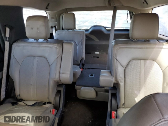 2020 Ford Expedition Limited с VIN 1FMJU2AT6LEA75169, выставлен на аукционе Copart как лот 49397435 с пробегом Не указан миль и Списание • Salvage title. История ставок и продаж доступна на DreamBid. Изображение 10.