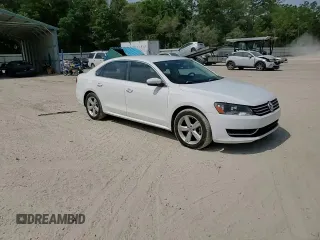 2014 Volkswagen Passat SE z VIN 1VWBT7A34EC075708, wystawiony jako Copart lot #57662405 z przebiegiem 78 077 mil mil oraz Szkoda całkowita • Salvage title. Historia ofert i sprzedaży dostępna na DreamBid. Obrazek 13.