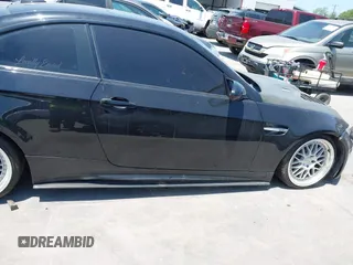 2010 BMW M3 with VIN WBSWD9C55AP362627, listed as a IAAI auction lot 42458127 with 106,989 mi miles and . Bid and sale history available at DreamBid. Image 14.