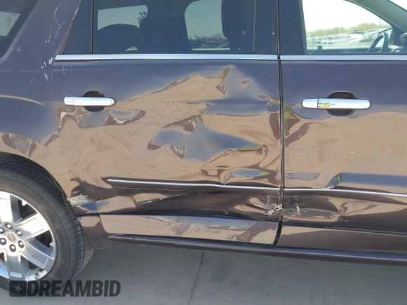 2015 GMC Acadia Denali with VIN 1GKKRTKD4FJ251708, listed as a IAAI auction lot 41803018 with 176,756 mi miles. Bid and sale history available at carsss.com. Image 17.