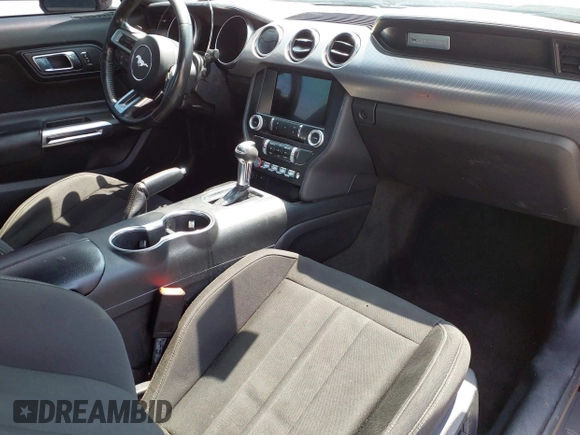 2018 Ford Mustang EcoBoost с VIN 1FA6P8THXJ5159642, выставлен на аукционе IAAI как лот 42280082 с пробегом 89 520 миль миль и . История ставок и продаж доступна на DreamBid. Изображение 18.