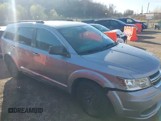 2018 Dodge Journey SE with VIN 3C4PDCAB8JT524456, listed as a IAAI auction lot 40798159 with 111,707 mi miles. Bid and sale history available at carsss.com. Image 13.