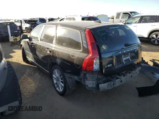 2010 Volvo V50 с VIN YV1390MW6A2531561, выставлен на аукционе Copart как лот 71112064 с пробегом 149 354 миль миль и Списание • Salvage title. История ставок и продаж доступна на DreamBid. Изображение 2.