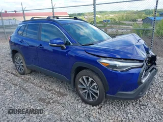 2024 Toyota Corolla Cross XLE с VIN 7MUDAABG8RV106100, выставлен на аукционе IAAI как лот 42220089 с пробегом 8 181 миль миль и . История ставок и продаж доступна на DreamBid. Изображение 1.