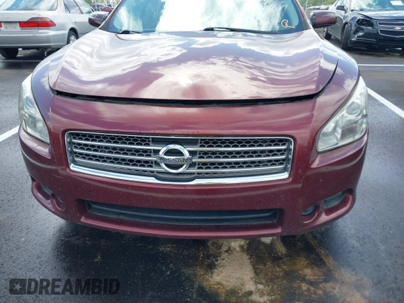 2011 Nissan Maxima 3.5 SV with VIN 1N4AA5APXBC824234, listed as a IAAI auction lot 41989627 with 212,391 mi miles. Bid and sale history available at carsss.com. Image 6.