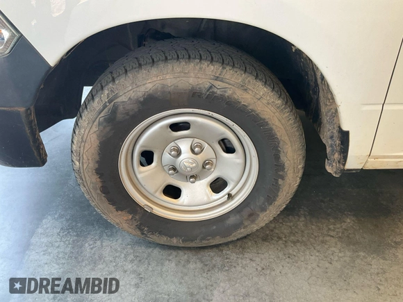 2017 Ram 1500 Tradesman с VIN 3C6JR6DG0HG776907, выставлен на аукционе IAAI как лот 42743426 с пробегом 162 492 миль миль и . История ставок и продаж доступна на DreamBid. Изображение 14.