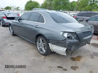 2019 Mercedes-Benz E 300 with VIN WDDZF4KB4KA489825, listed as a IAAI auction lot 41878228 with 55,029 mi miles and . Bid and sale history available at DreamBid. Image 3.