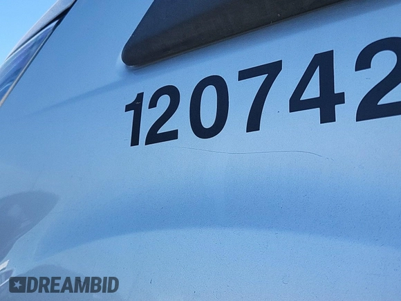 2017 Ford Transit Cargo with VIN 1FTYE1CM0HKB43622, listed as a IAAI auction lot 42670548 with 202,530 mi miles and . Bid and sale history available at DreamBid. Image 33.