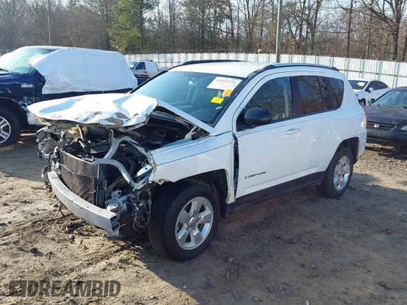 2013 Jeep Compass Sport with VIN 1C4NJCBA6DD102332, listed as a IAAI auction lot 41495235 with 213,018 mi miles. Bid and sale history available at carsss.com. Image 2.