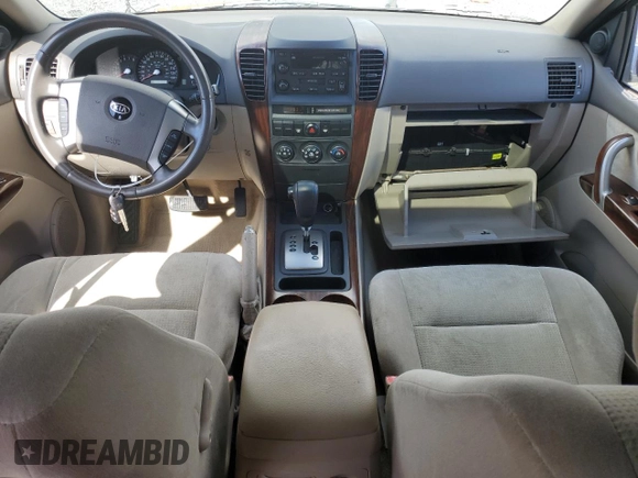 2005 Kia Sorento LX with VIN KNDJC733855450130, listed as a Copart auction lot 48967665 with 57,831 mi miles and Clean Title. Bid and sale history available at DreamBid. Image 8.
