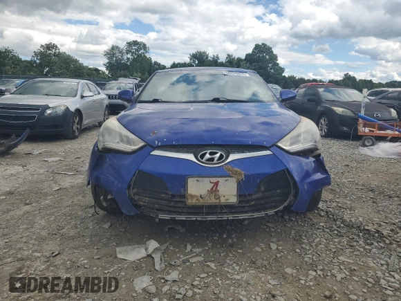 2013 Hyundai Veloster w/Gray Int with VIN KMHTC6AD5DU102803, listed as a Copart auction lot 58628935 with 129,616 mi miles and Salvage title. Bid and sale history available at DreamBid. Image 5.