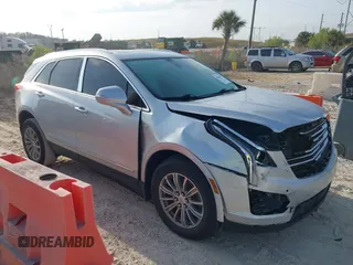 2017 Cadillac XT5 Luxury FWD with VIN 1GYKNBRS8HZ205769, listed as a IAAI auction lot 41865624 with 112,767 mi miles. Bid and sale history available at carsss.com. Image 13.