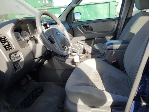 2007 Ford Escape Hybrid with VIN 1FMCU59H87KB77218, listed as a Copart auction lot 84735944 with 159,804 mi miles and Clean Title. Bid and sale history available at carsss.com. Image 7.